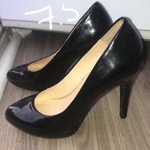 Jessica Simpson High Heels